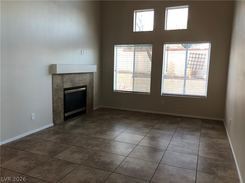 9724 Sandmist Avenue Property Photo 3