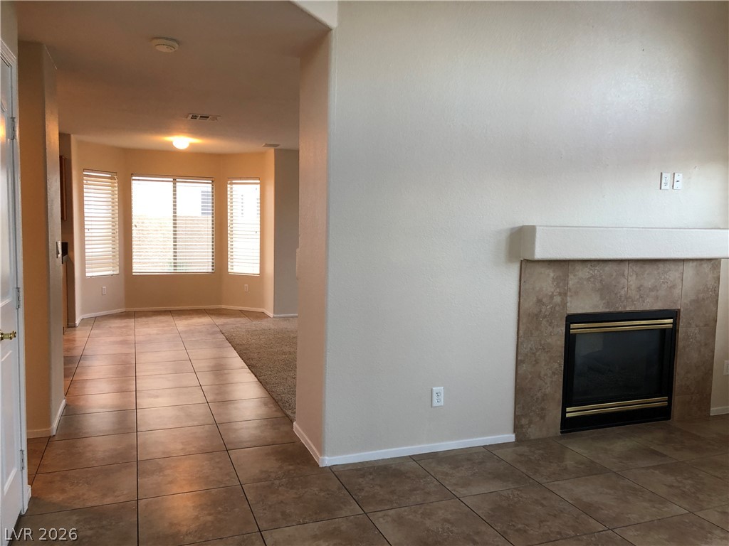 9724 Sandmist Avenue Property Photo 4