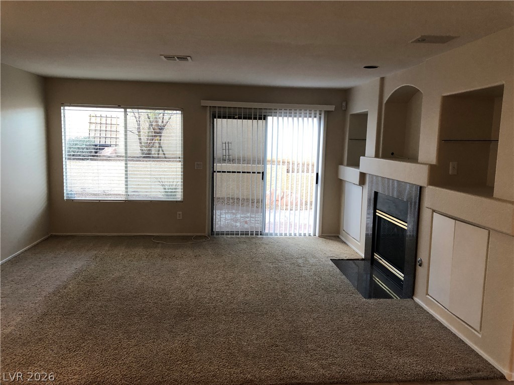 9724 Sandmist Avenue Property Photo 6