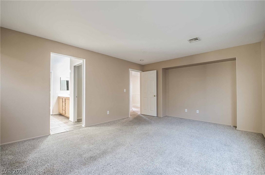 3925 Meadow Foxtail Drive Property Photo 12