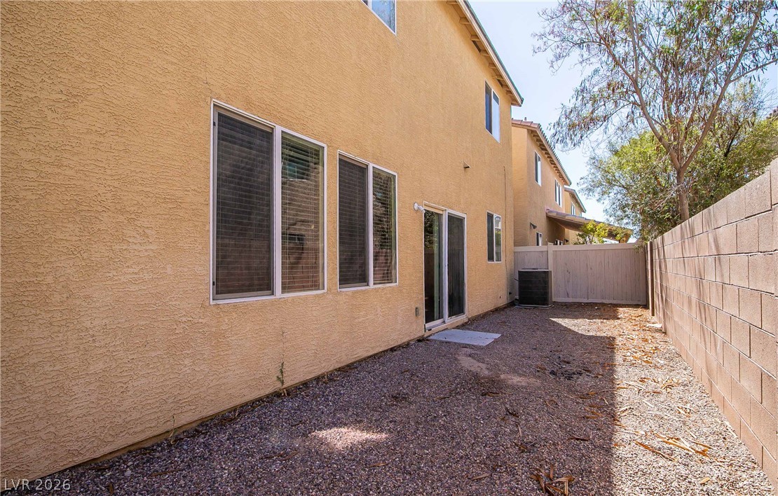 3925 Meadow Foxtail Drive Property Photo 21