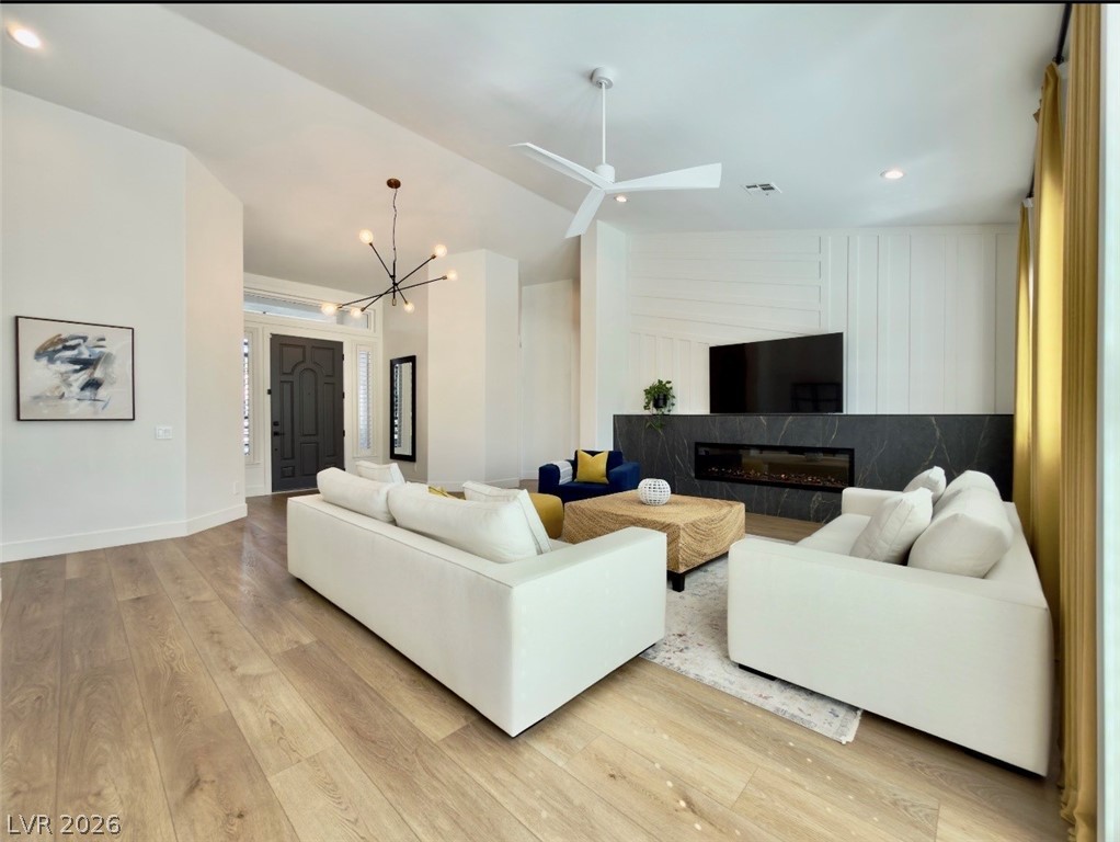 1524 Breeze Canyon Drive Property Photo 15
