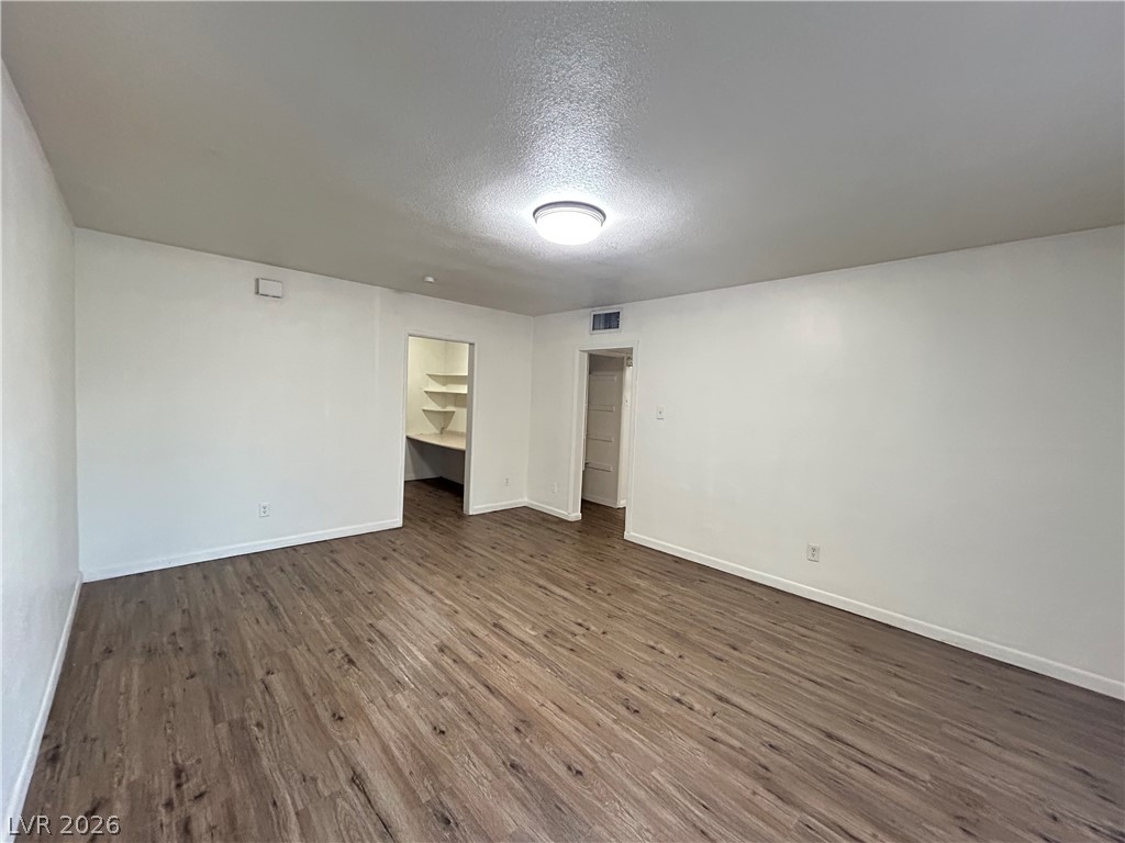 373 North Bruce Street Property Photo 3