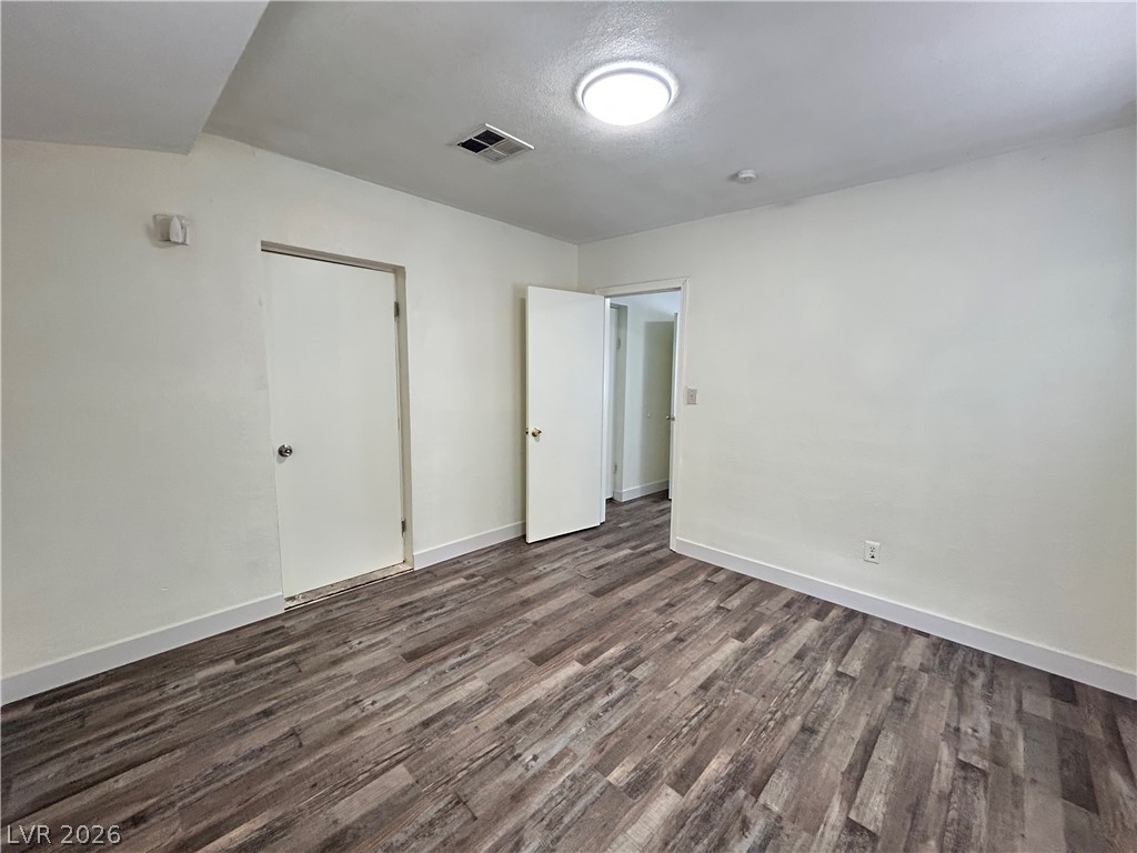 373 North Bruce Street Property Photo 17
