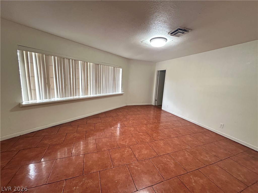 373 North Bruce Street Property Photo 19