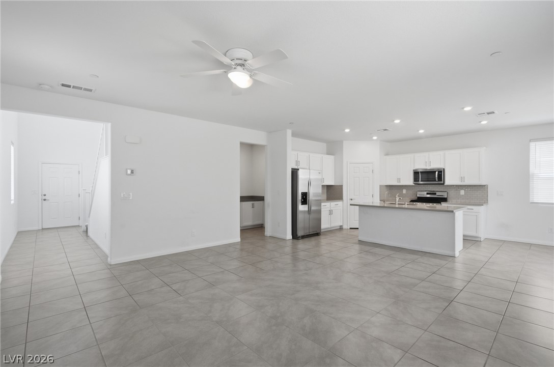 10920 Oregano Avenue Property Photo 7