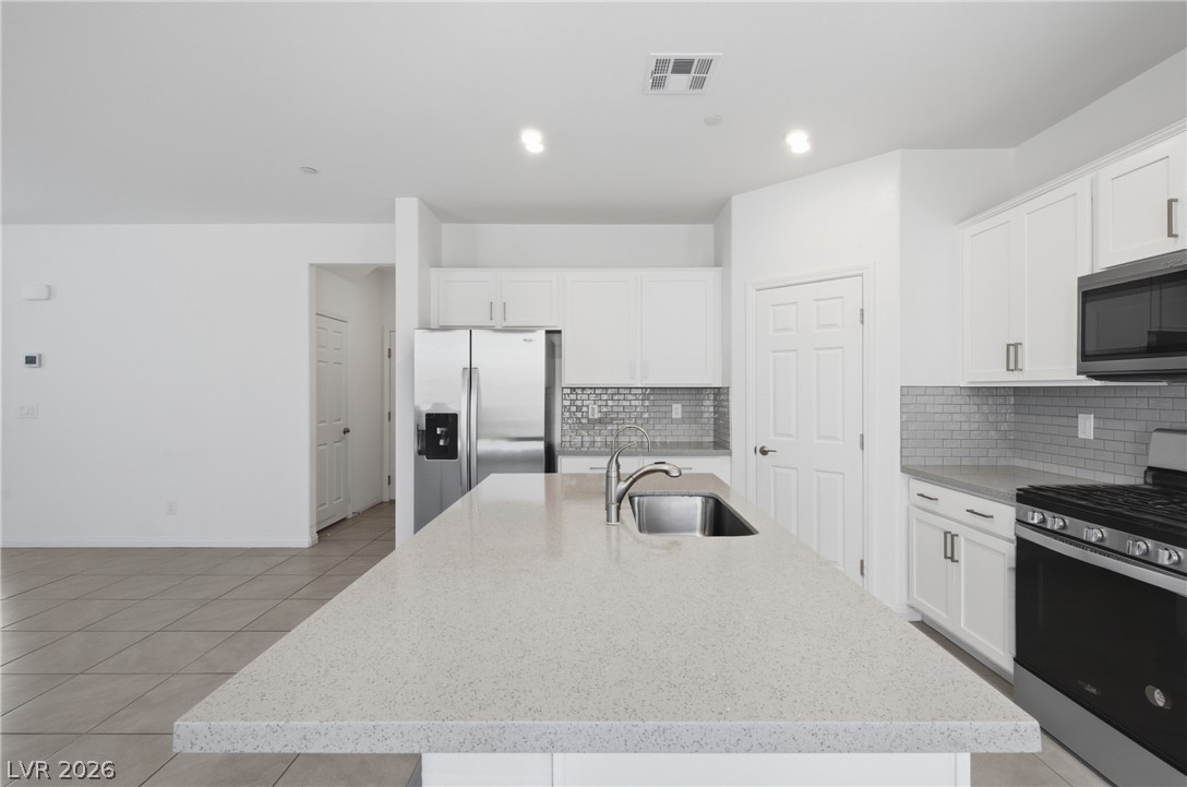 10920 Oregano Avenue Property Photo 12