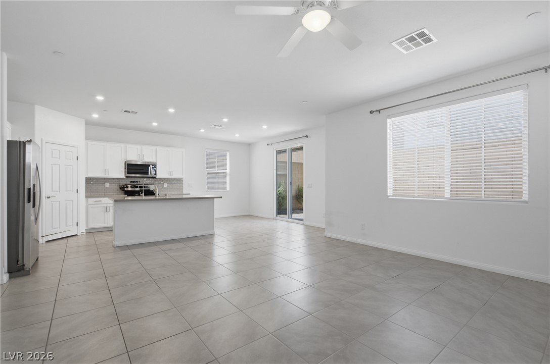 10920 Oregano Avenue Property Photo 14