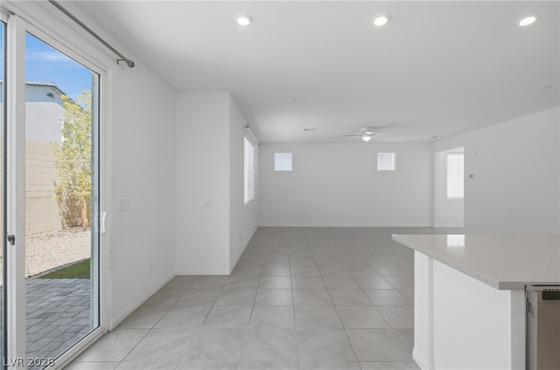 10920 Oregano Avenue Property Photo 38