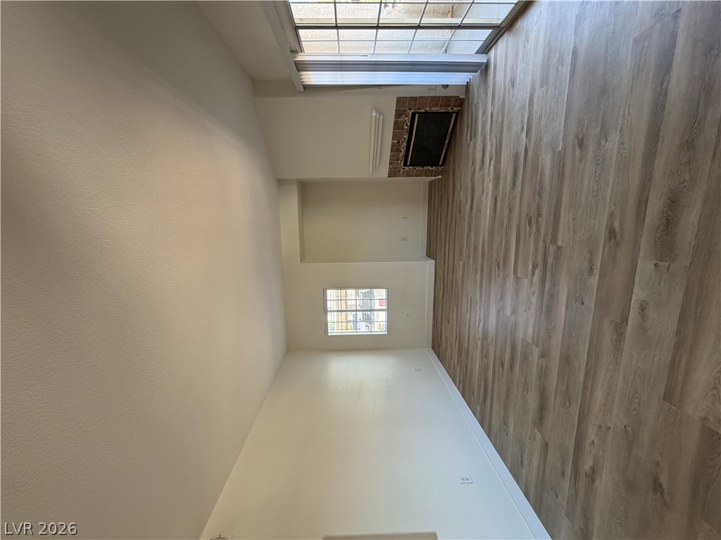 2807106 Property Photo 4