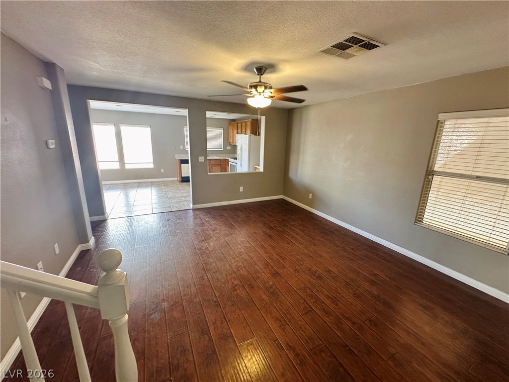 7989 Hilltop Windmill Street Property Photo 2