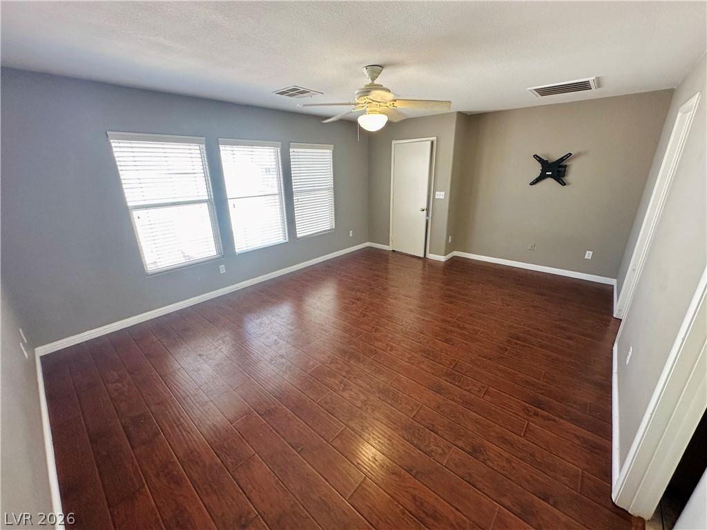 7989 Hilltop Windmill Street Property Photo 8