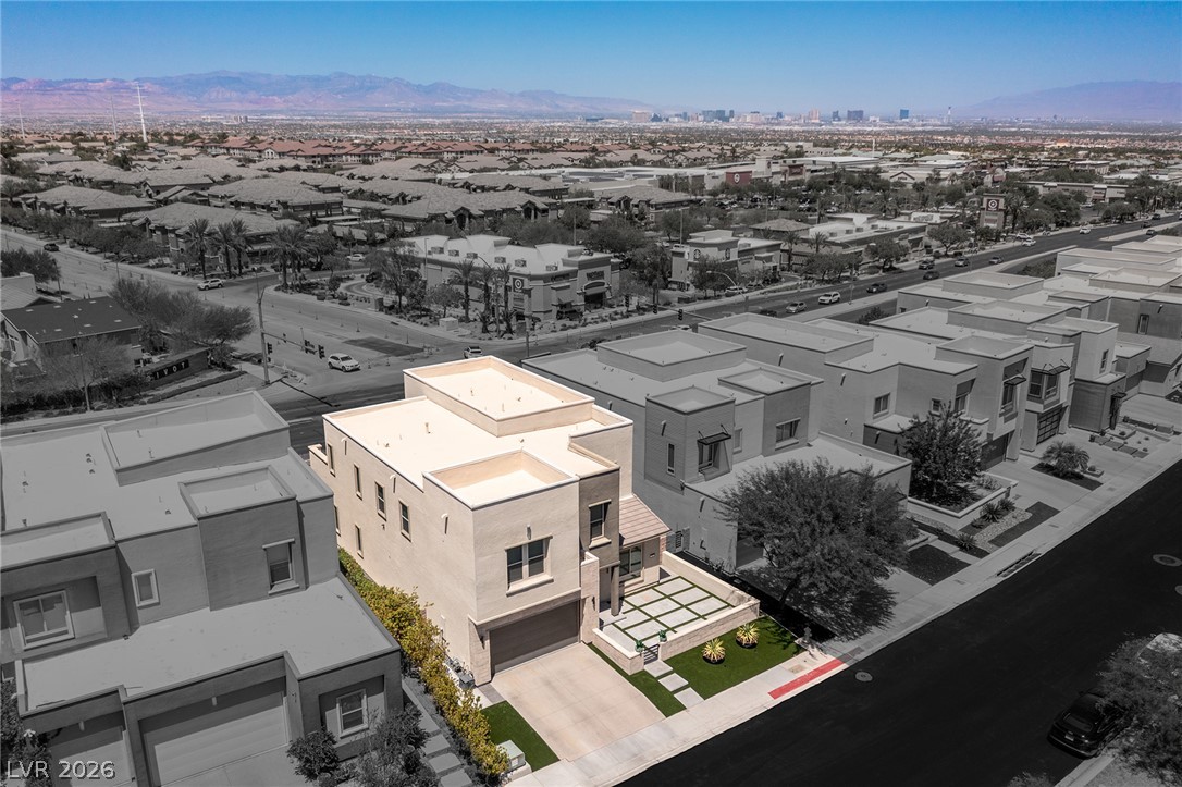 767 Glowing Horizon Street Property Photo 9