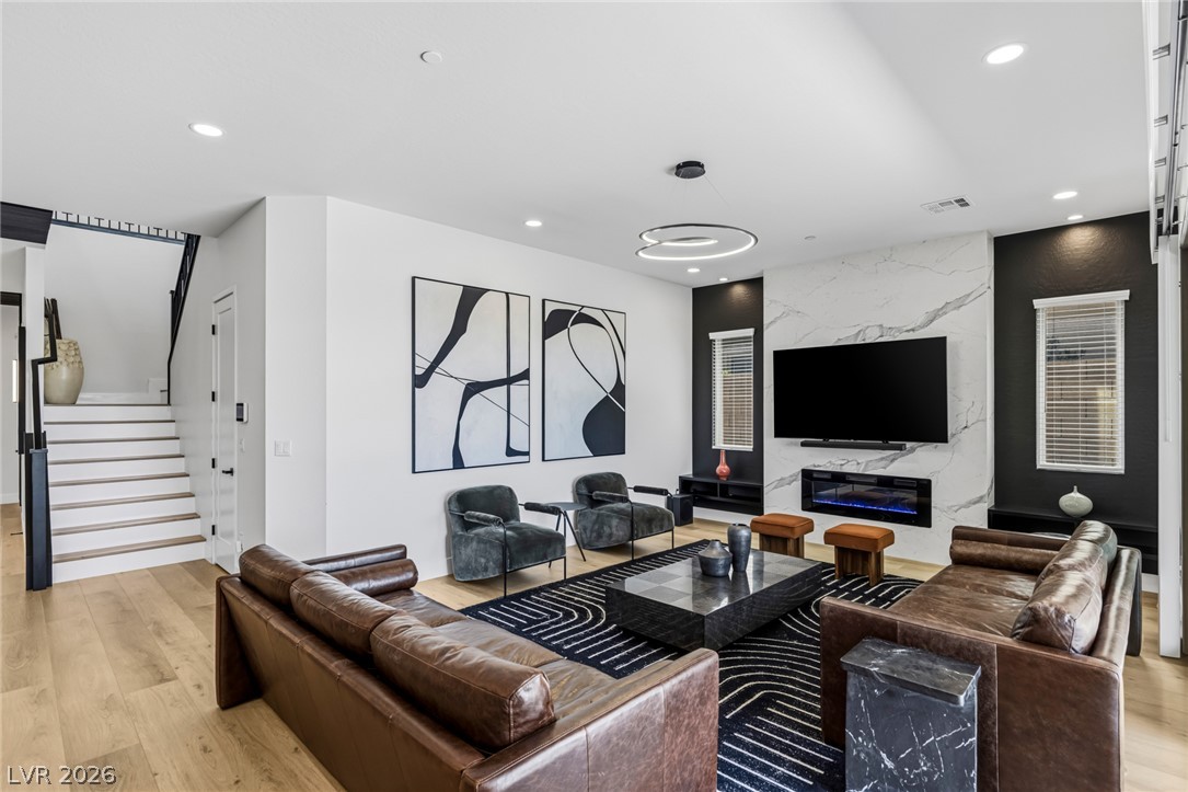 767 Glowing Horizon Street Property Photo 26