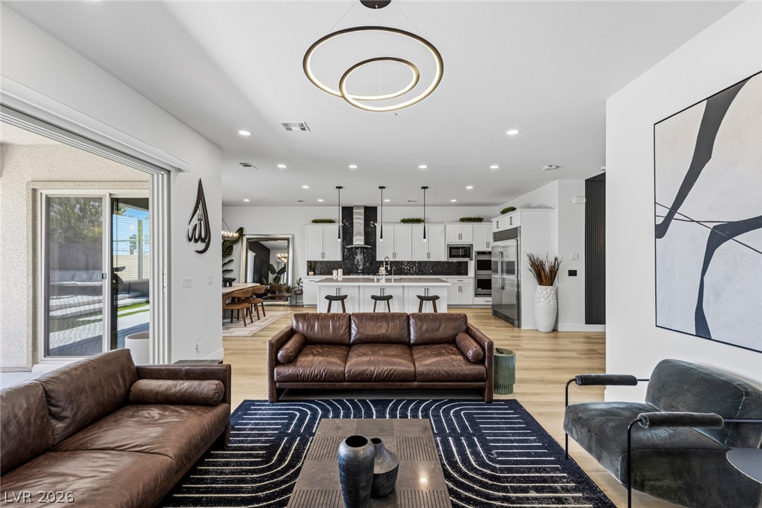 767 Glowing Horizon Street Property Photo 27