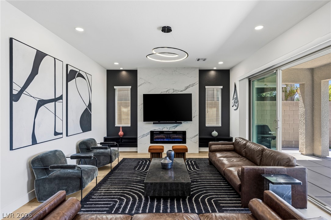 767 Glowing Horizon Street Property Photo 28