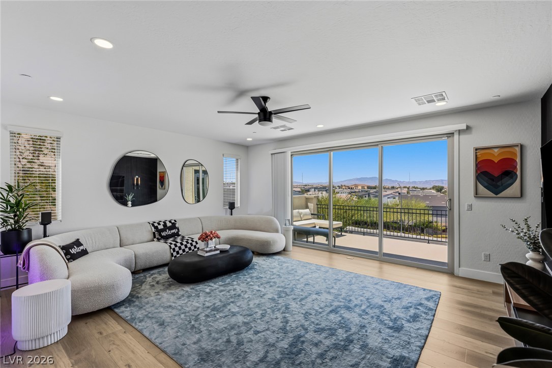 767 Glowing Horizon Street Property Photo 45