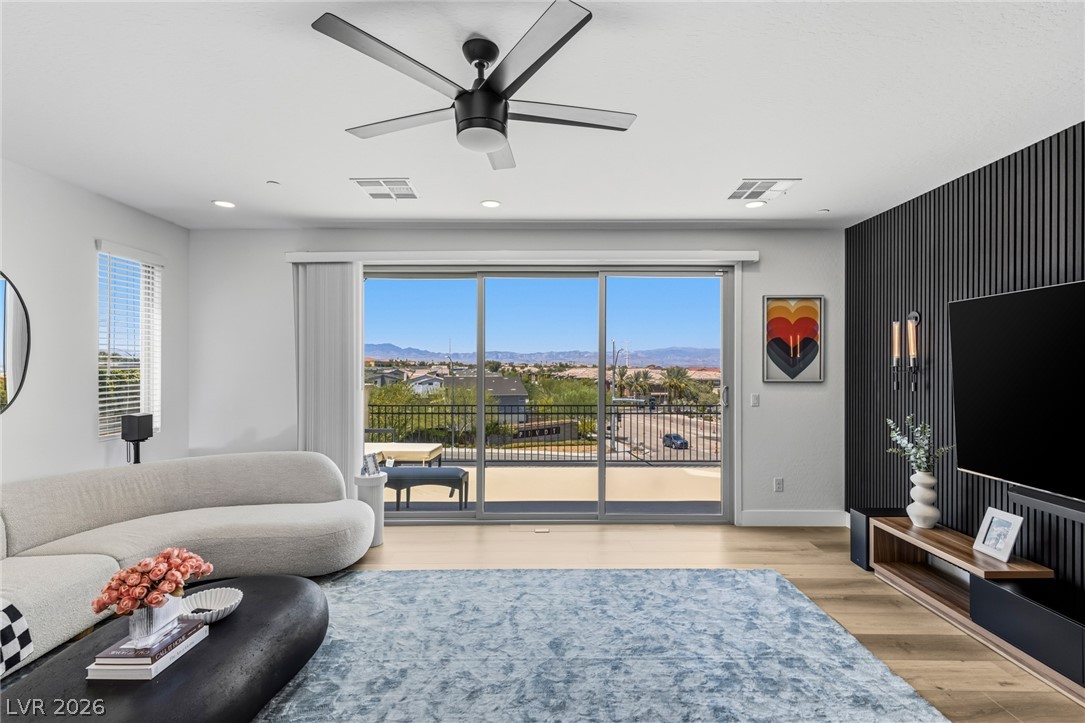 767 Glowing Horizon Street Property Photo 46