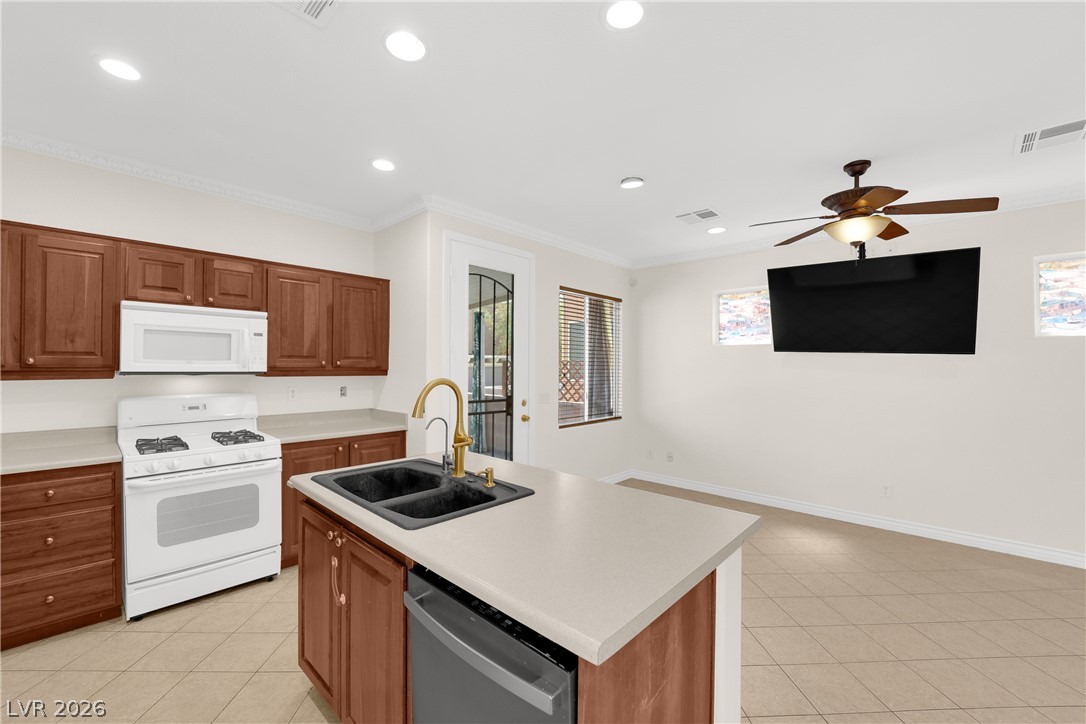 3628 Surfboard Court Property Photo 13