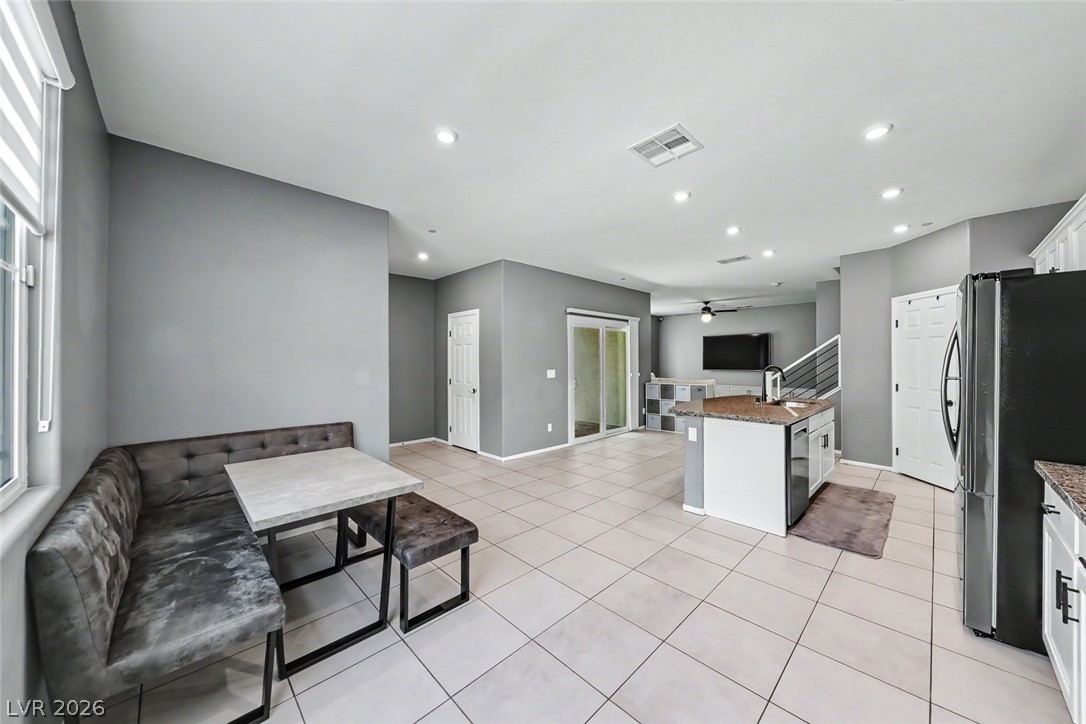 10634 Sariah Skye Avenue Property Photo 9