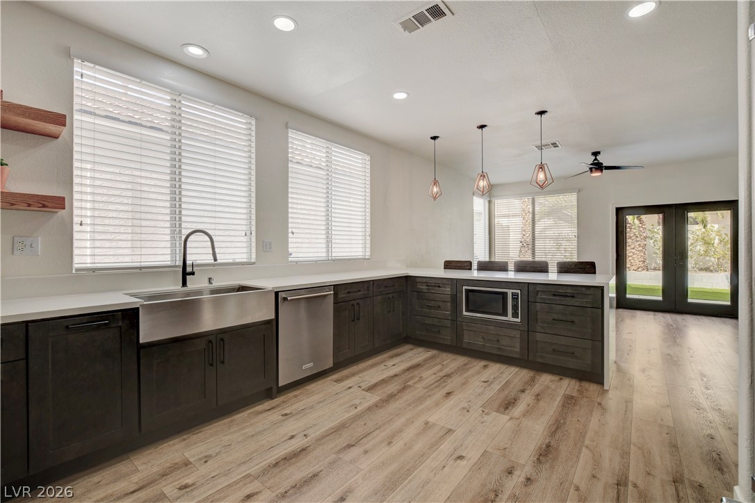1854 Desert Forest Way Property Photo 21