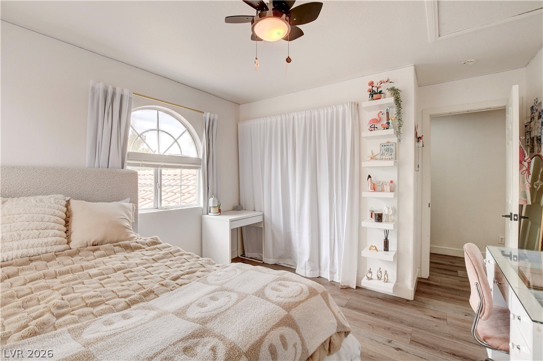 1854 Desert Forest Way Property Photo 33