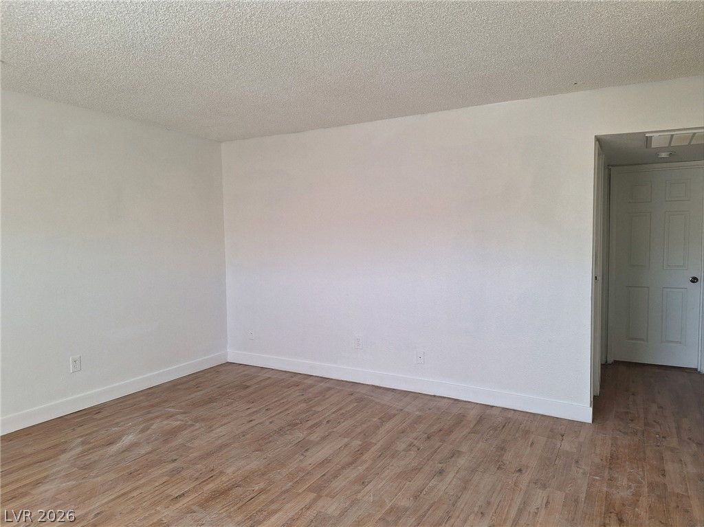 1446 Garden Circle C Property Photo 3