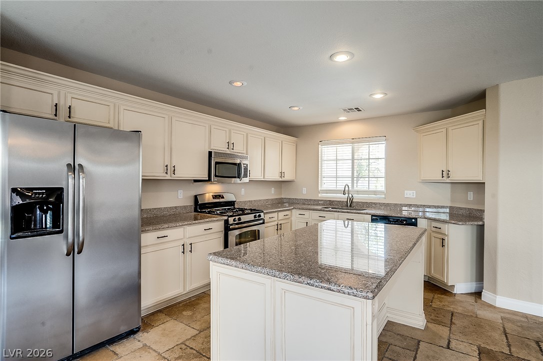 11140 Summer Squash Lane Property Photo 4
