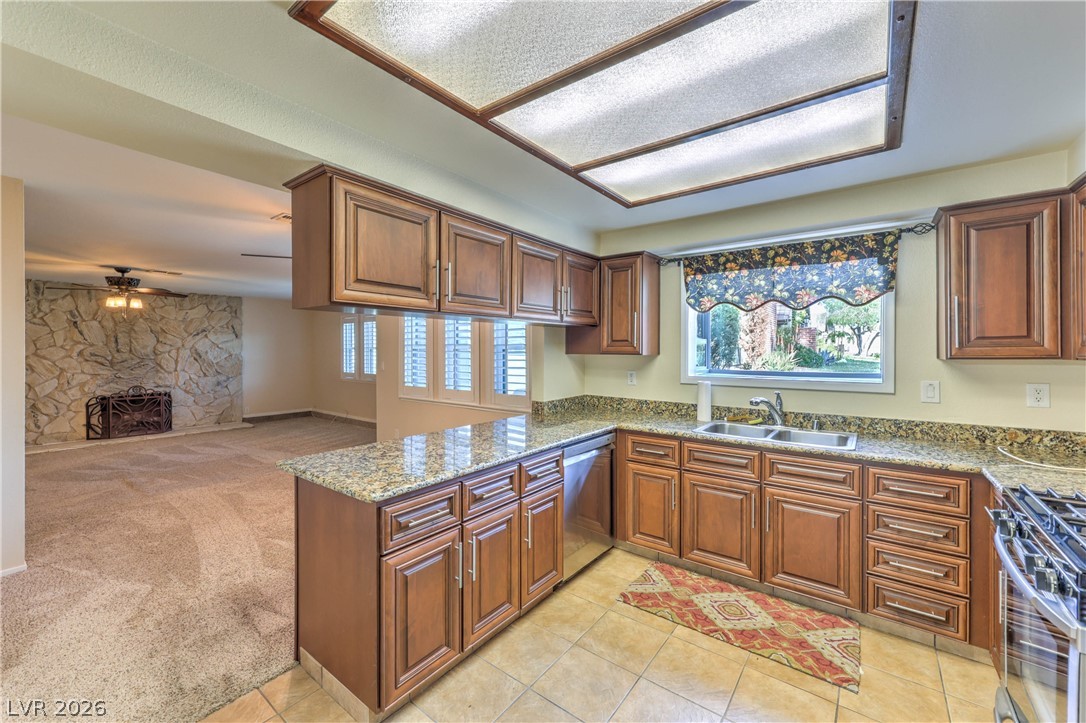 3953 Landsdown Place Property Photo 14