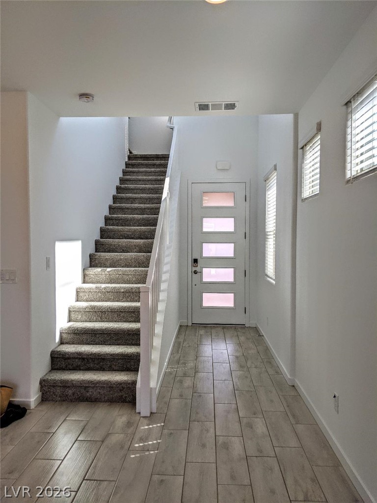 719 Foreign Reef Way Property Photo 11