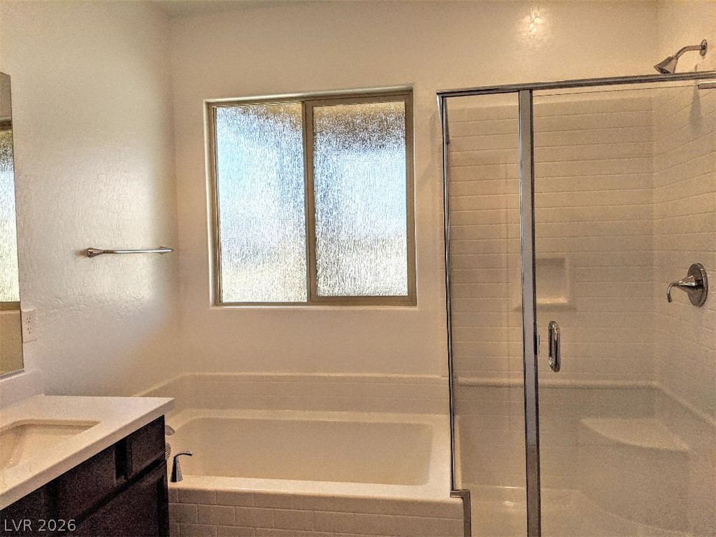 719 Foreign Reef Way Property Photo 17