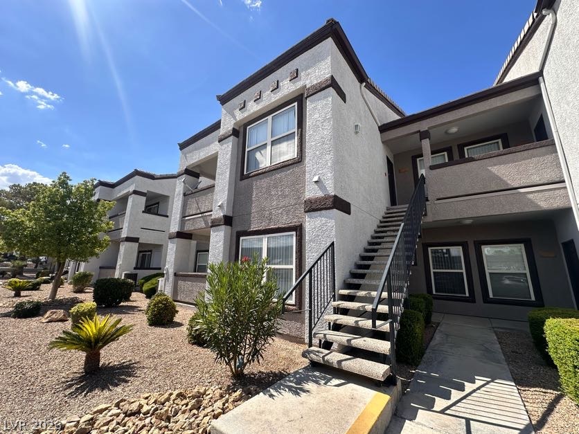 7255 West Sunset Road 1027 Property Photo 1