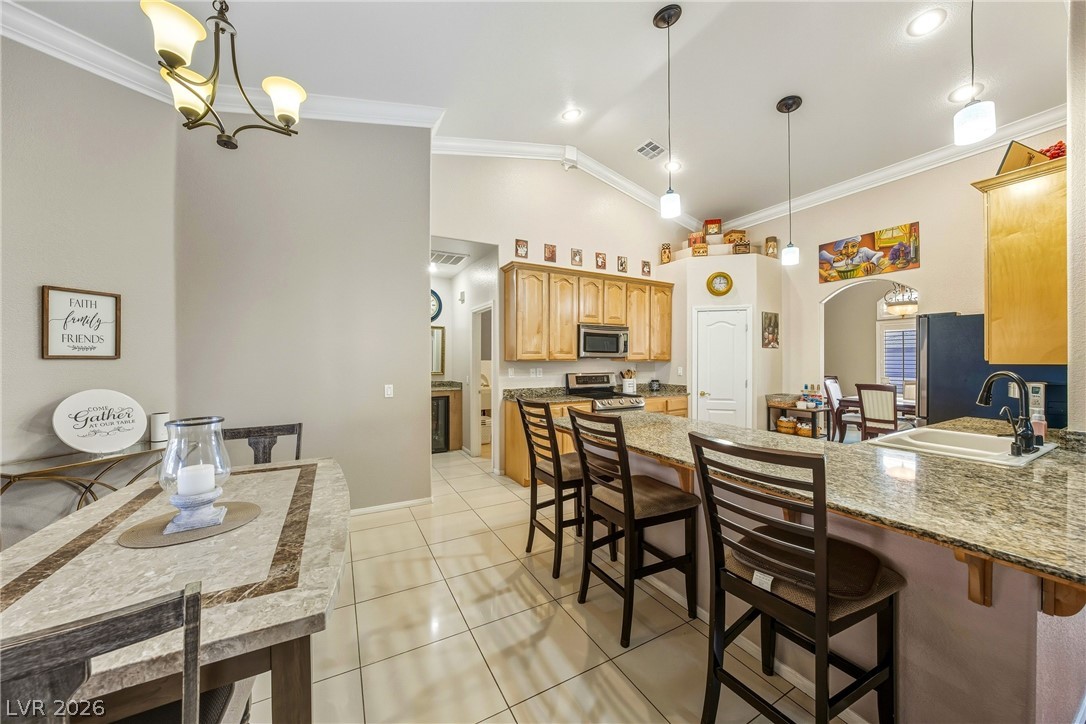 6830 Longmeadow Drive Property Photo 15