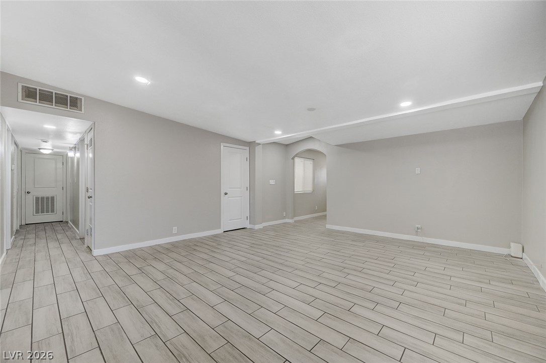 3305 Wright Avenue Property Photo 3