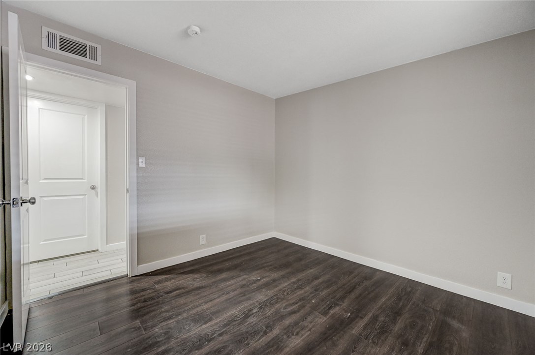 3305 Wright Avenue Property Photo 23