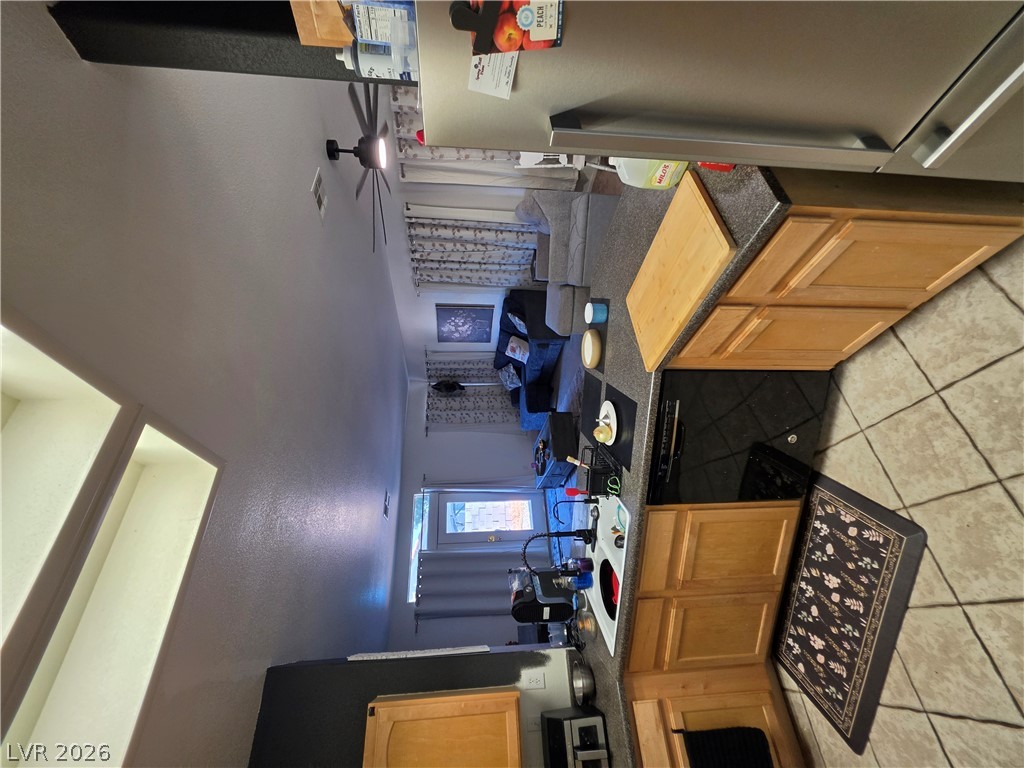 7904 Limbwood Court Property Photo 4