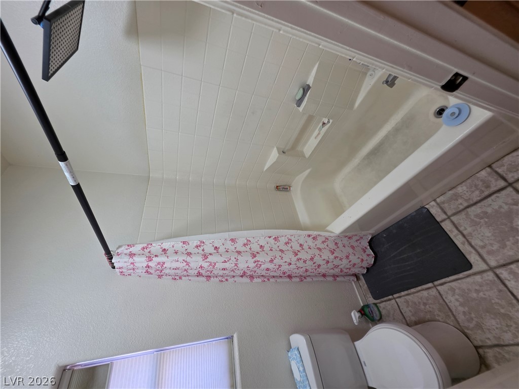 7904 Limbwood Court Property Photo 13