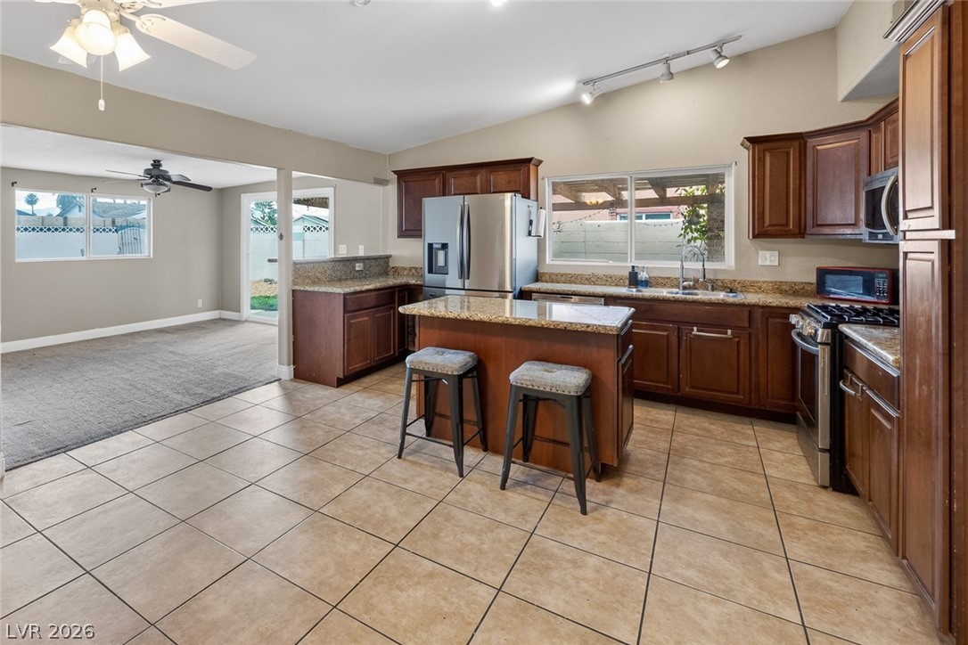 5413 Stirrup Street Property Photo 12