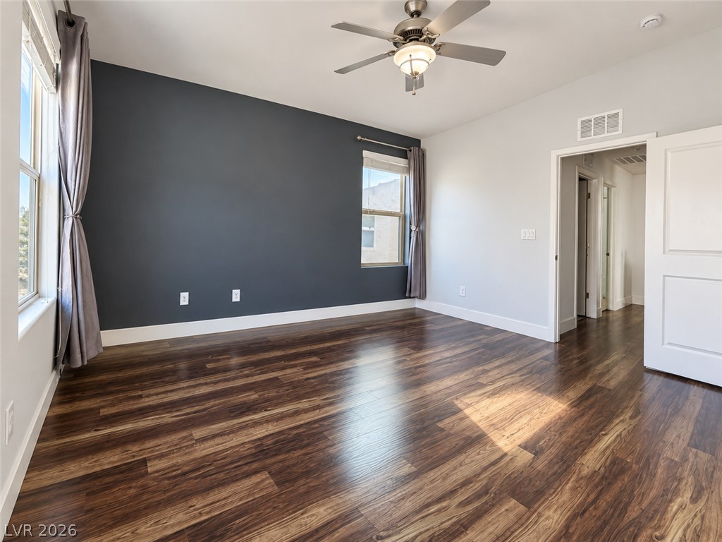 10228 Yarmouth Sea Court Property Photo 6