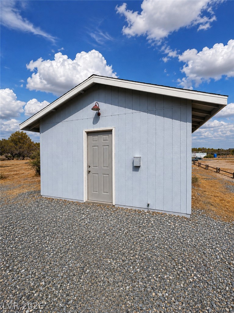 5551 Money Street Property Photo 12