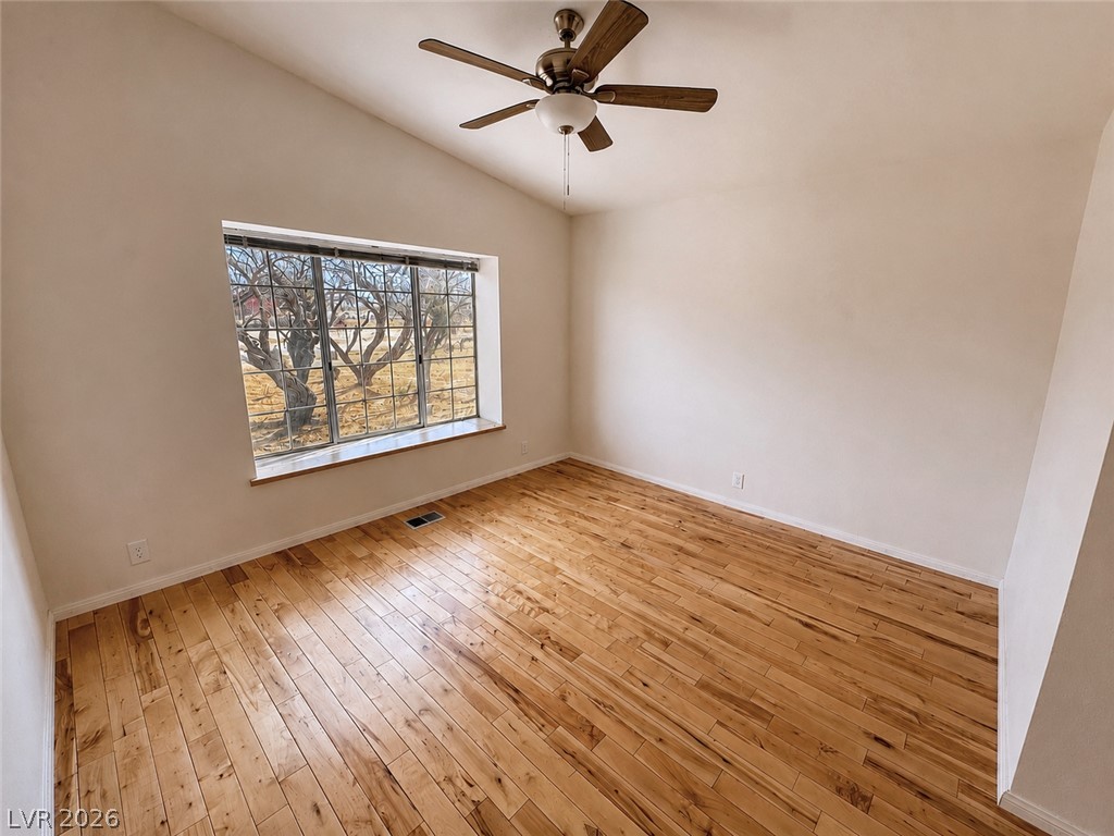 5551 Money Street Property Photo 24