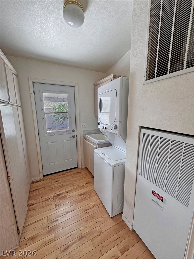 5551 Money Street Property Photo 54