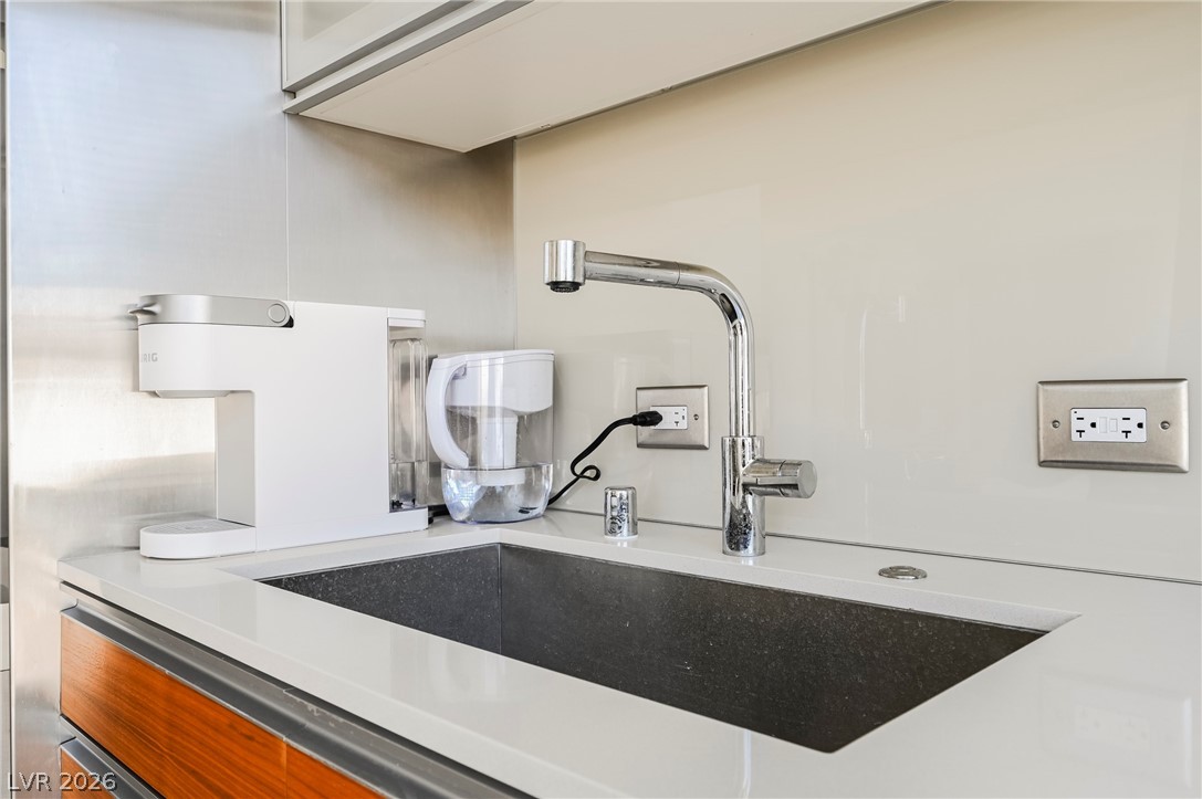 3722 Las Vegas Boulevard 306 Property Photo 18