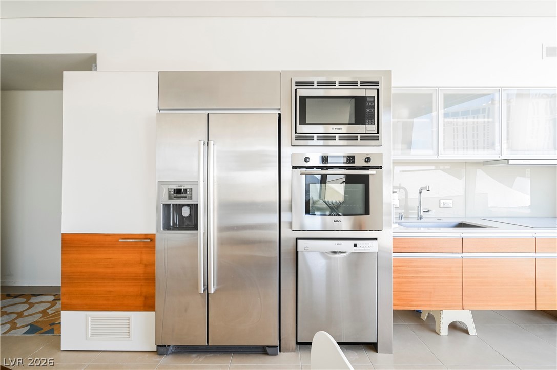 3722 Las Vegas Boulevard 306 Property Photo 21