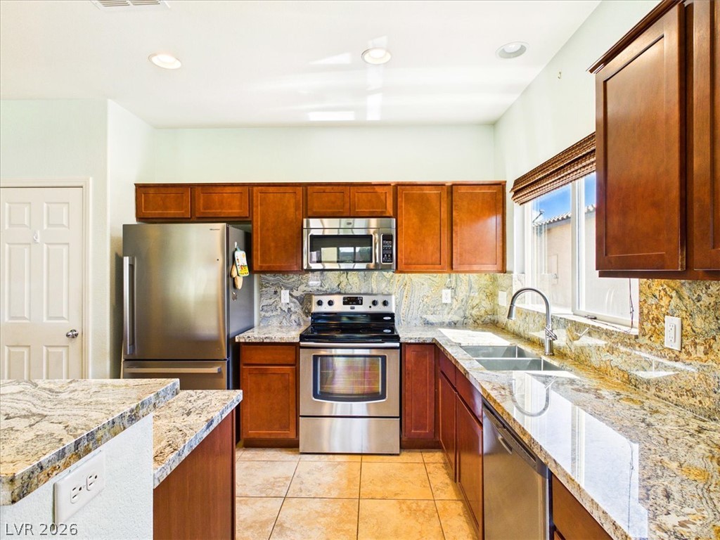 5081 East Monte Penne Way Property Photo 4