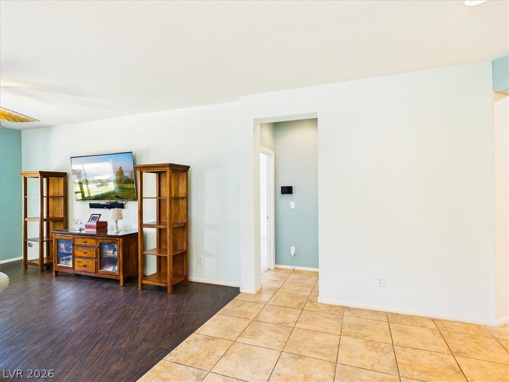 5081 East Monte Penne Way Property Photo 12