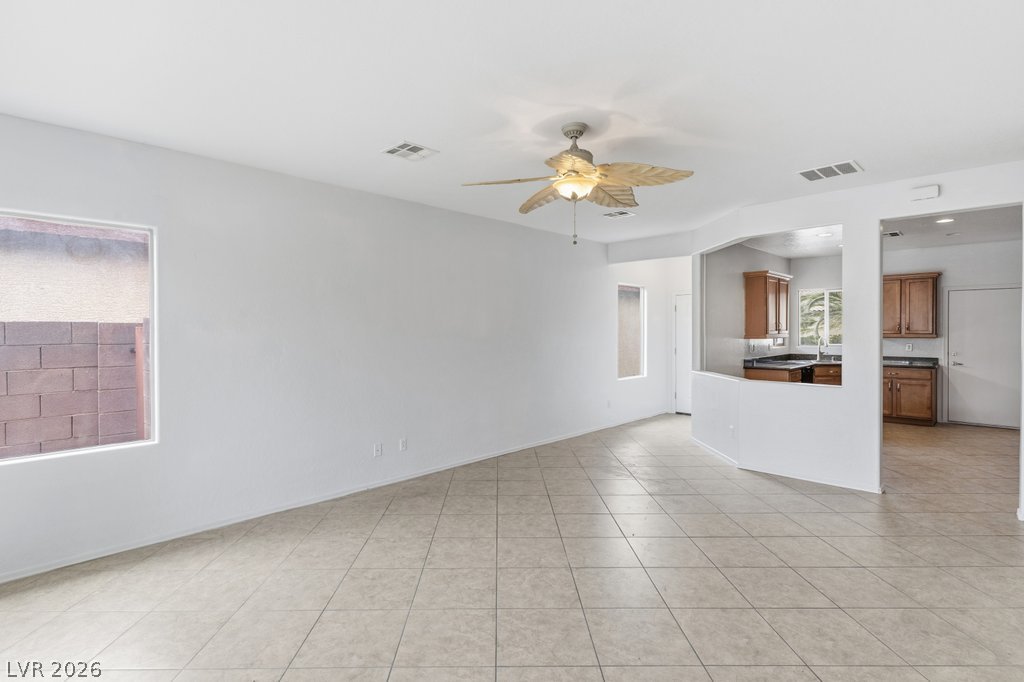 3884 Trotters Ridge Drive Property Photo 8