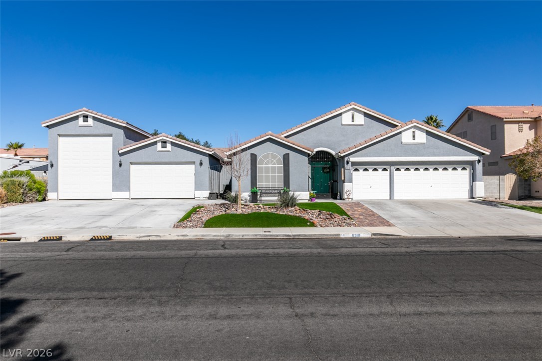 6310 West Azure Drive Property Photo 1