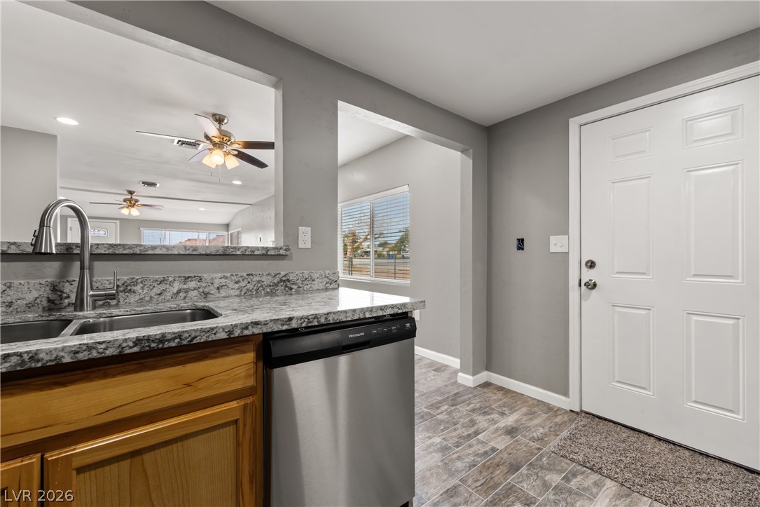 480 West Thomas Avenue Property Photo 16