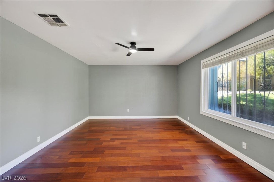 3688 Garden South Drive Property Photo 12